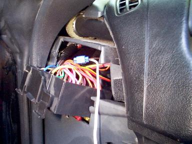 alarm25.JPG (24265 bytes)