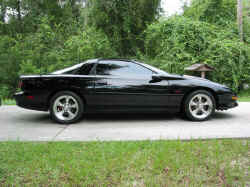 ss009.JPG (126143 bytes)