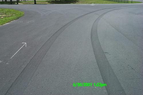 tires02.JPG (22915 bytes)