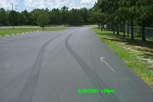 tires10.JPG (28644 bytes)