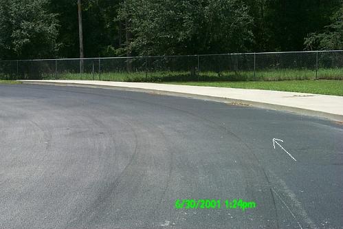 tires14.JPG (30045 bytes)